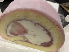 季节限定草莓瑞士卷-星巴克(温州龙湾万达店)