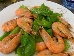 青椒炒大虾-大丰收海鲜酒楼·专业餐饮30年(连云港老字号店)