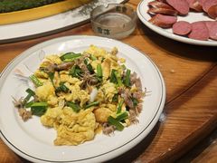 -馨月湾传统精品美食坊(市府总店)