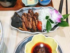 -本格丼·炭火烤肉饭(大悦路成都大悦城店)