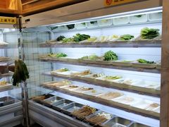 自助取餐区-袁记串串香(川师店)