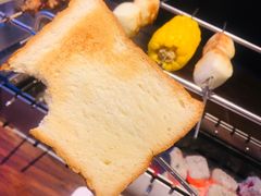 烤面包片-三个蒙古大叔羊肉串(大宁店)