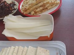 -聚首堂·特色小吃·肘子(什刹海德胜门店)