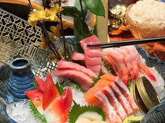 -蟹犇前•帝王蟹雪蟹(陆家嘴店)