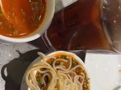 -海底捞火锅(漕宝路店)