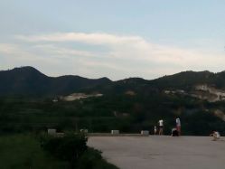 -窦王岭景区游乐场