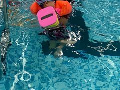 -花样年华游泳馆·游泳培训基地