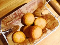 -more than meow吴止猫主题餐厅(承德 中船汇店)