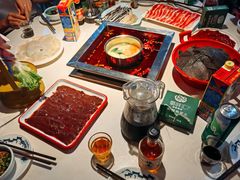 -二荆条·蜀鲜汇城市森林火锅