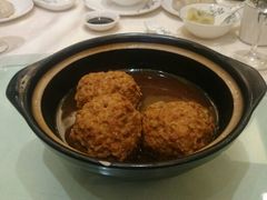 蟹粉狮子头-鸿运酒楼