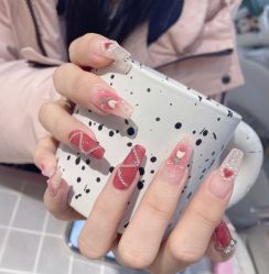 -UGIRL有个美甲