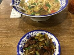 -阿扁杭州面(苗圃店)