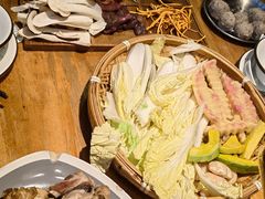 -小锅巴纳西餐厅