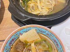 -百年吾吾子手抓肉羊羔肉(山西巷店)
