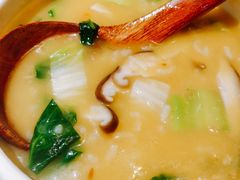 -山城外·非遗酸菜鱼(财富中心店)