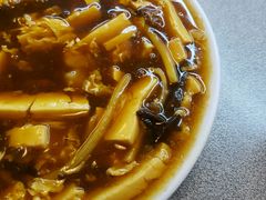 酸辣湯面-甜甜咖啡屋