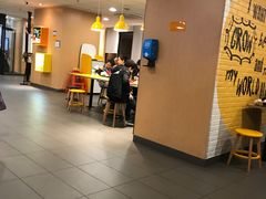 -麦当劳(伟城广场店)