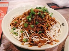 凉面-巴厘龙虾·榜首油焖大虾(音乐学院·沿江酒馆店)