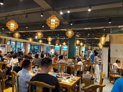 -肖肖酸萝卜鱼火锅(总店)