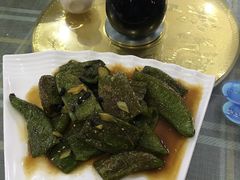-天天向上素食餐厅(五台山店)
