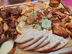 塞萨洛尼基终极烤肉盘-HELLO MUSAE 拾光缪斯餐厅·纯正希腊风味(苏州中心店)