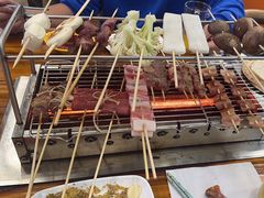 -哈尔滨小酒馆·鲜肉现穿自助烧烤(康新花园店)
