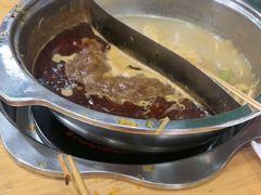 -袁记串串香(泉水轻轨站店)