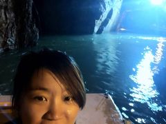 -官马溶洞