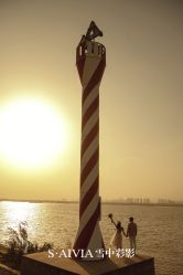 -雪中彩影婚纱摄影·微光艺术中心