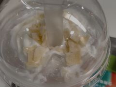 椰子水饮-麦当劳(宝山大厦店)
