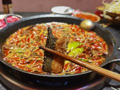 -四小区火锅·巷子里的重庆火锅(花照壁店)