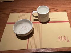 -荣家黄鱼面(前滩太古里店)