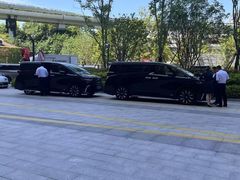 -富君租车(外滩店)