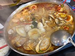 -蚝美人·生蚝海鲜烧烤(茶花园店)