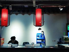 -红九格老火锅(三峡广场店)