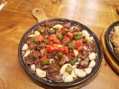 -老东镇啤酒屋海鲜加工·蒸汽海鲜·海鲜烧烤(台东店)