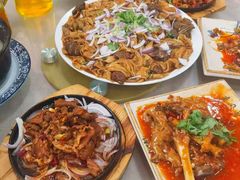 -壹阁胡羊焖饼(特色小吃街店)