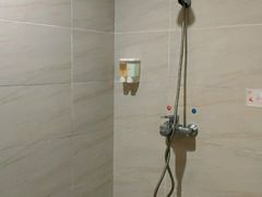 -三亚凤凰机场海航快捷酒店