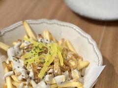 -MOMENTI手工意面(晶耀前滩店)