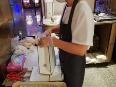-奈雪的茶(湖滨银泰in77C区PRO店)
