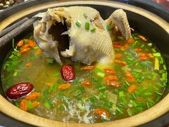 农家土鸡煲-国生茶庄·地道农家菜团建活动