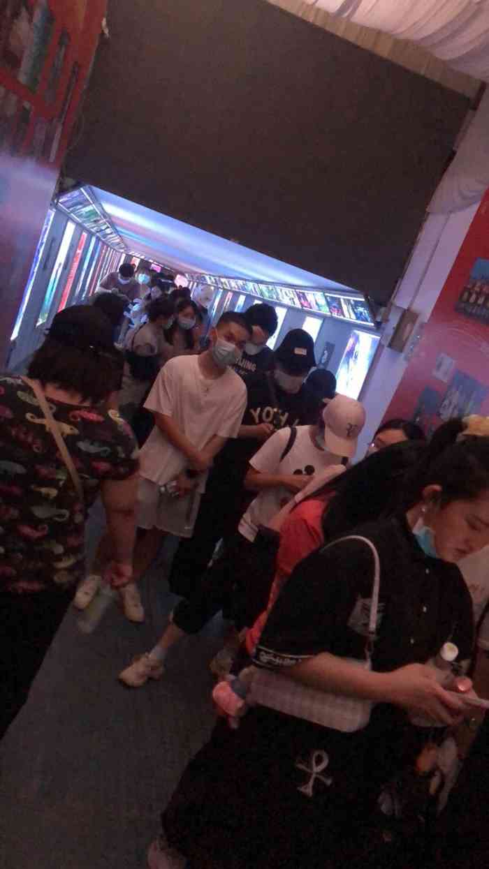 糖果tango-"好玩好玩好玩 环境还是不错的 人多热闹."-大众点评移动版