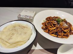 -皇城根·鲁菜济南菜·吊炉烤鸭·炒鸡鱼头(济南旗舰店)
