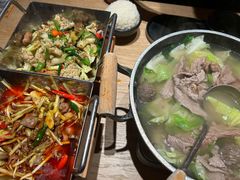 -川堂风·跷脚牛肉·乐山爆炒(宝山日月光店)