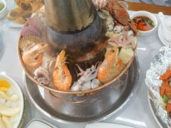 -一口猪海鲜浑锅·东北家常菜