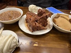 -王记酱骨头馆(新华路一店)