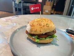 -必胜客(上海新南方商城PH店)