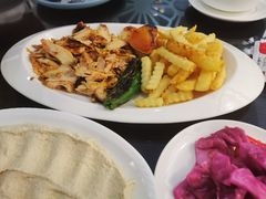 鸡肉哆呐薯条-Mevlana梅夫娜土耳其餐厅·清真