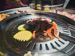 -哈哈碳都·牛肋条无限自助烤肉(宝龙店)
