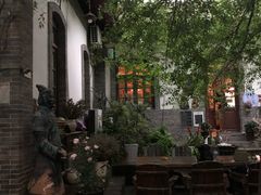 -七贤国际青年旅舍(西七路分店)